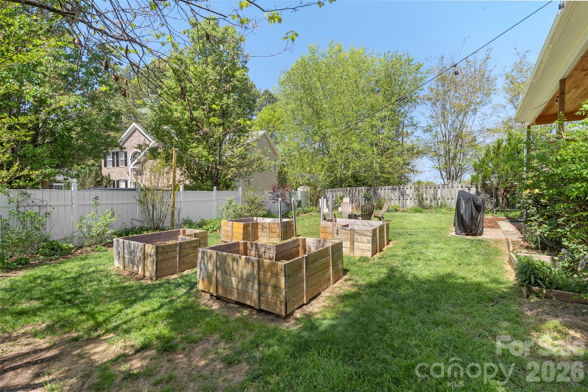 14926 Bridle Trace Lane — Pineville