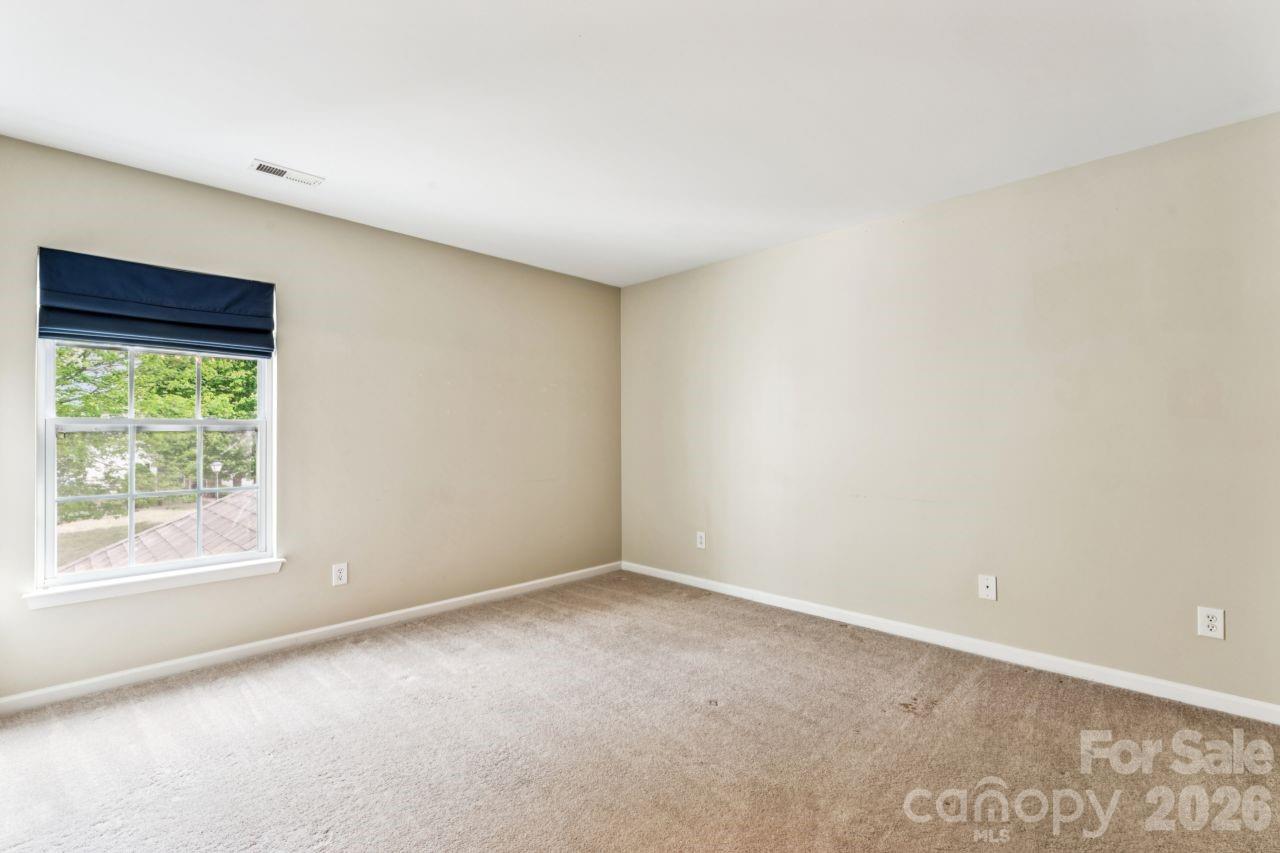 11961 Stratfield Place Circle — Pineville
