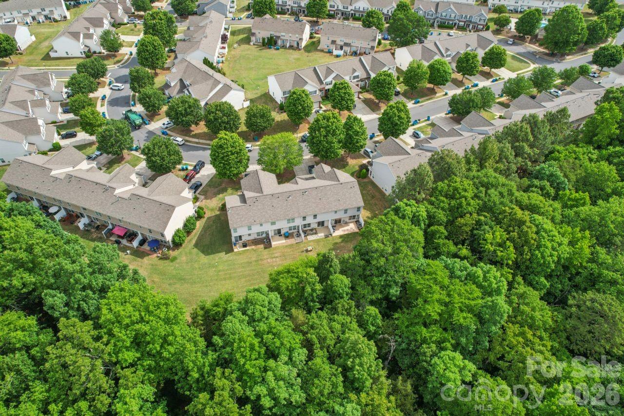 11961 Stratfield Place Circle — Pineville