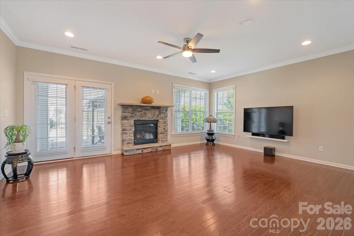 13335 Union Square Drive — Huntersville