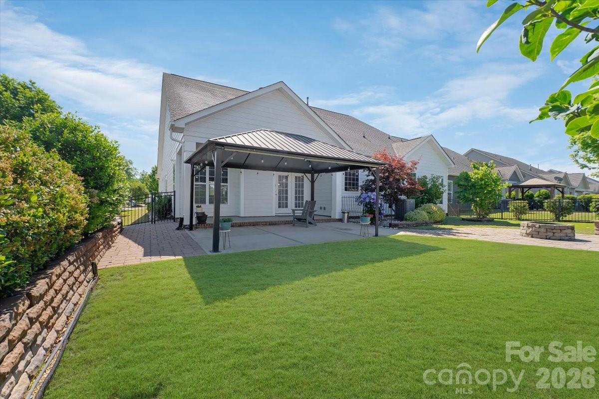 13335 Union Square Drive — Huntersville