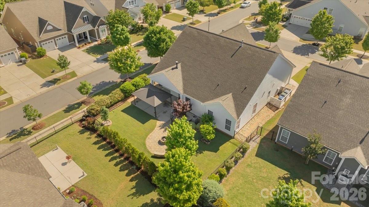 13335 Union Square Drive — Huntersville