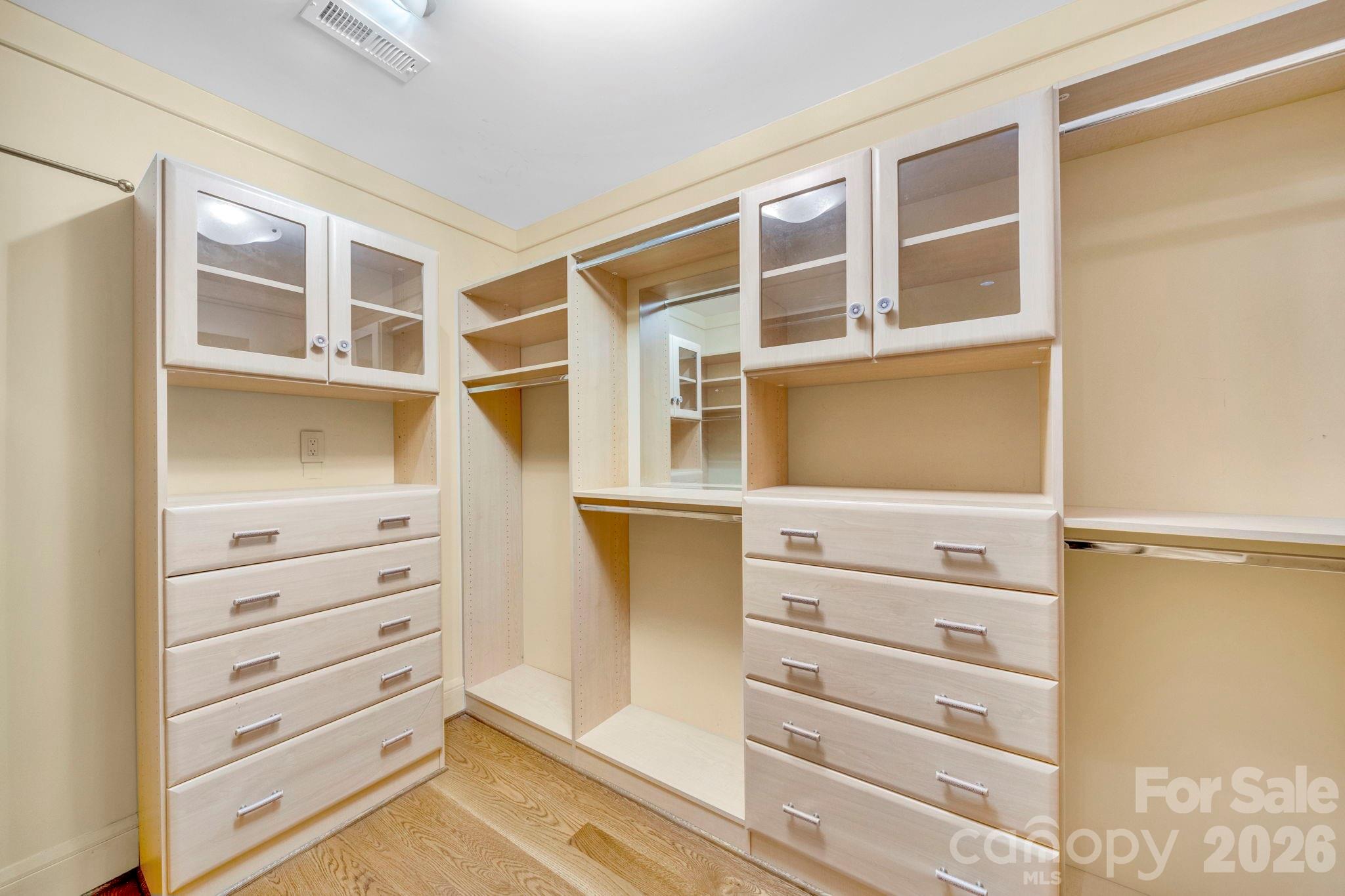 24 Westhaven Drive — Asheville