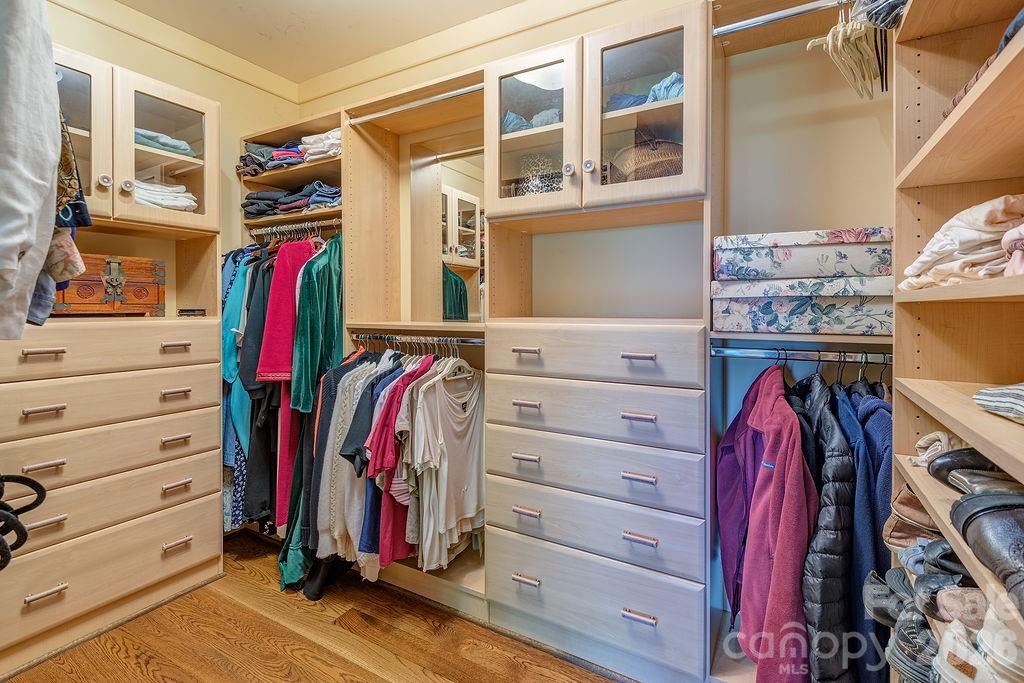 24 Westhaven Drive — Asheville
