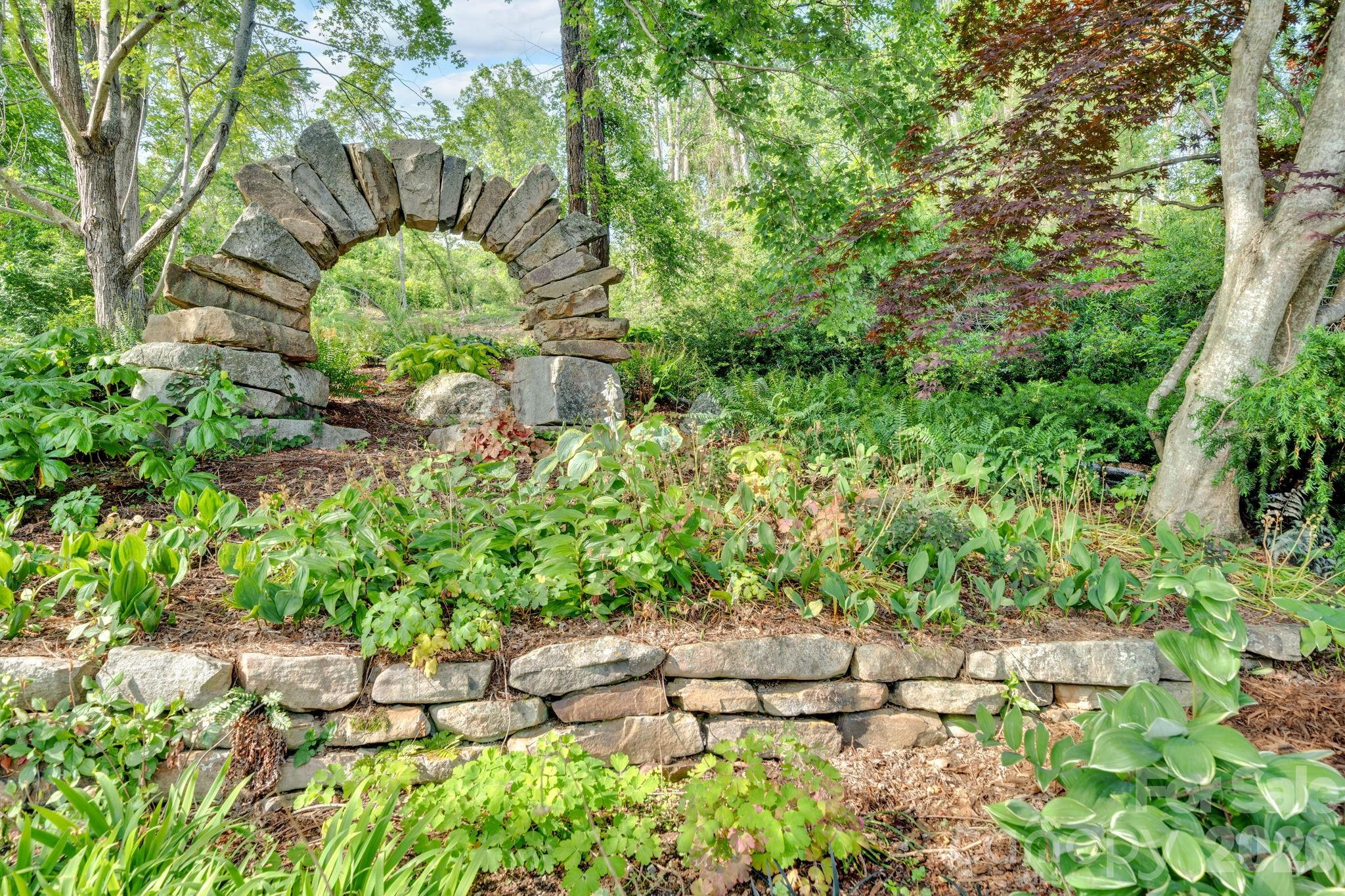 24 Westhaven Drive — Asheville