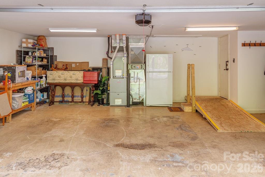 24 Westhaven Drive — Asheville