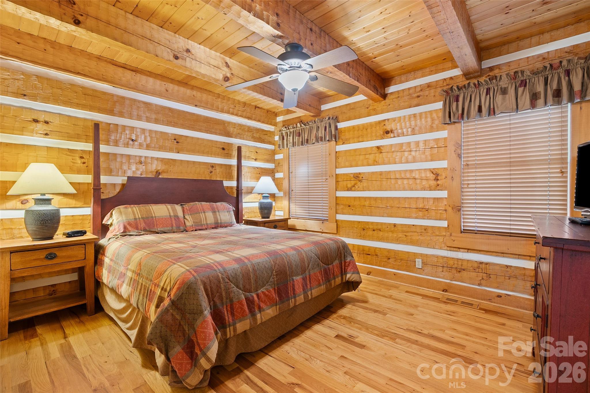 17 Rachels Circle — Maggie Valley