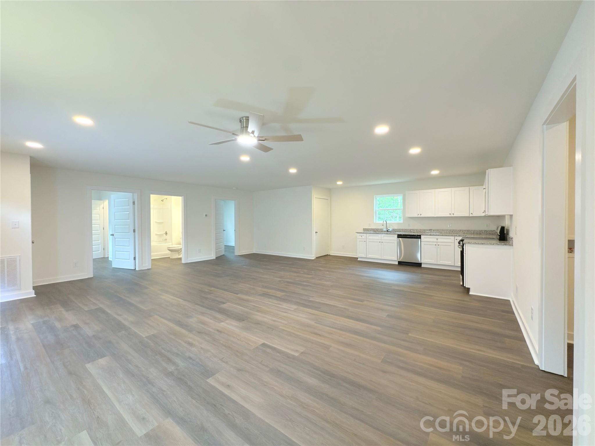 431 Eastover Avenue — Norwood