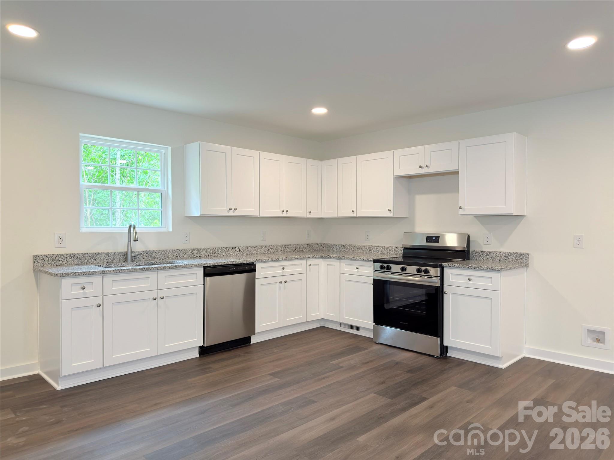 431 Eastover Avenue — Norwood