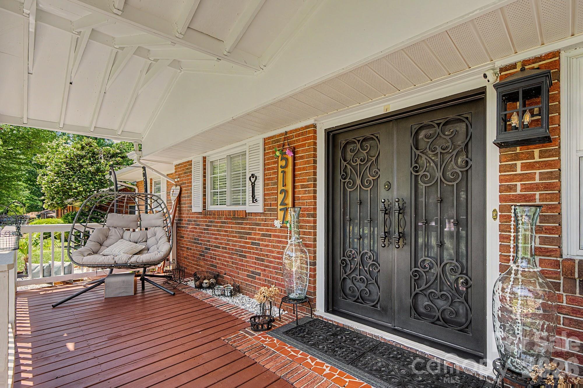5127 Hoover Drive — Charlotte