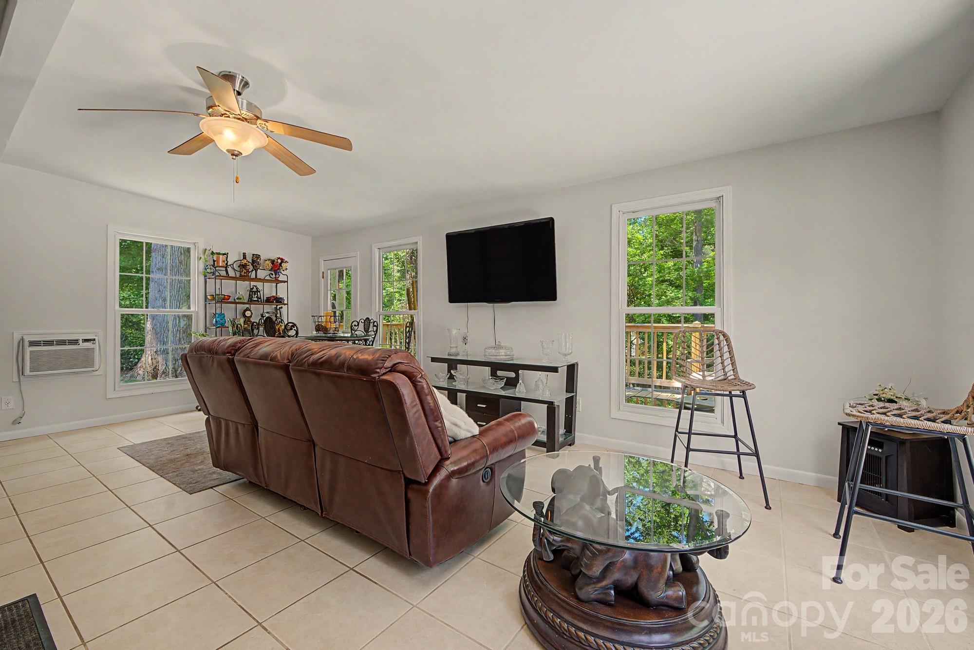 5127 Hoover Drive — Charlotte
