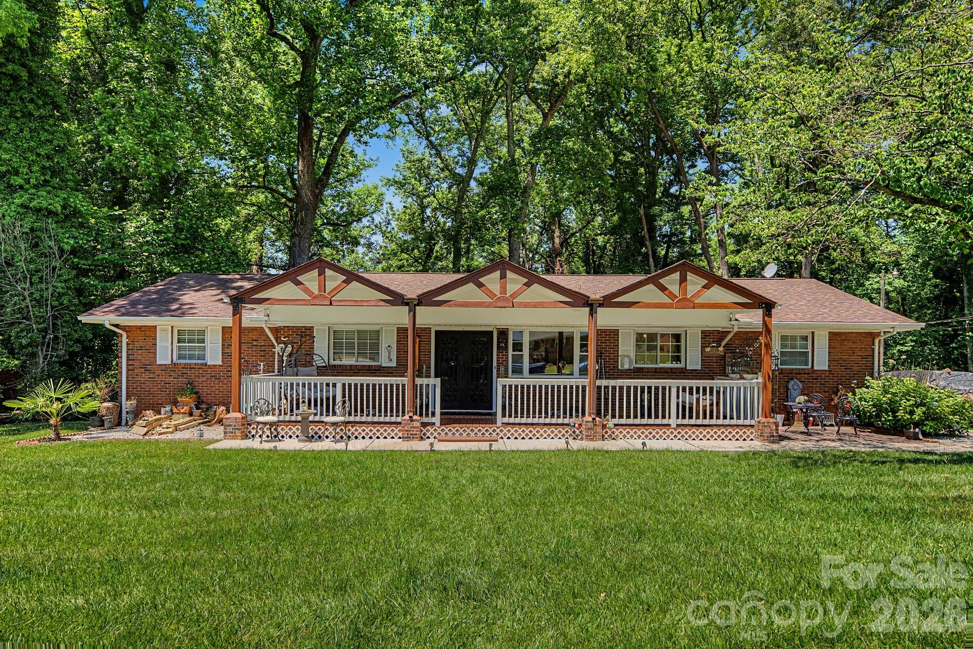 5127 Hoover Drive — Charlotte