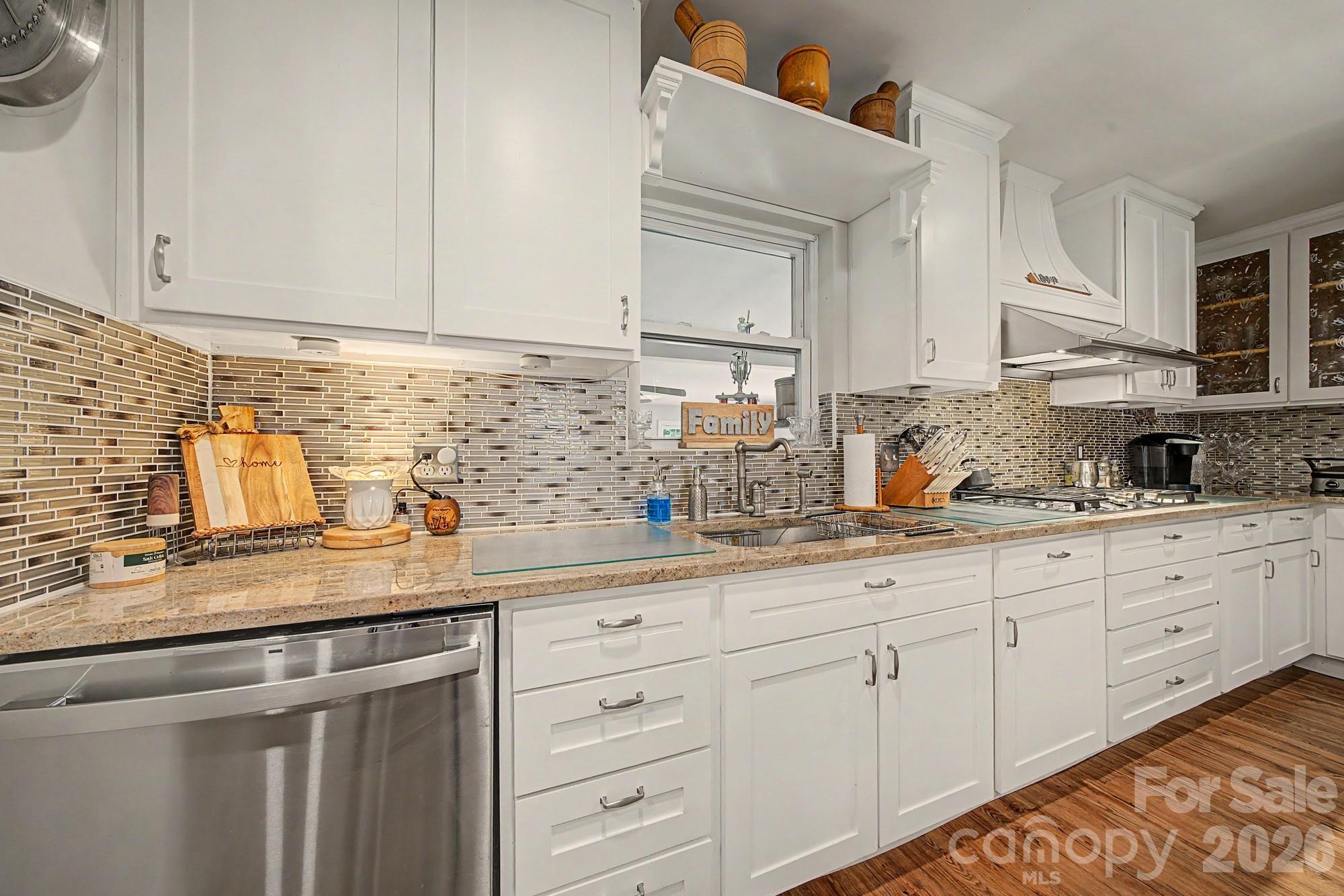 5127 Hoover Drive — Charlotte