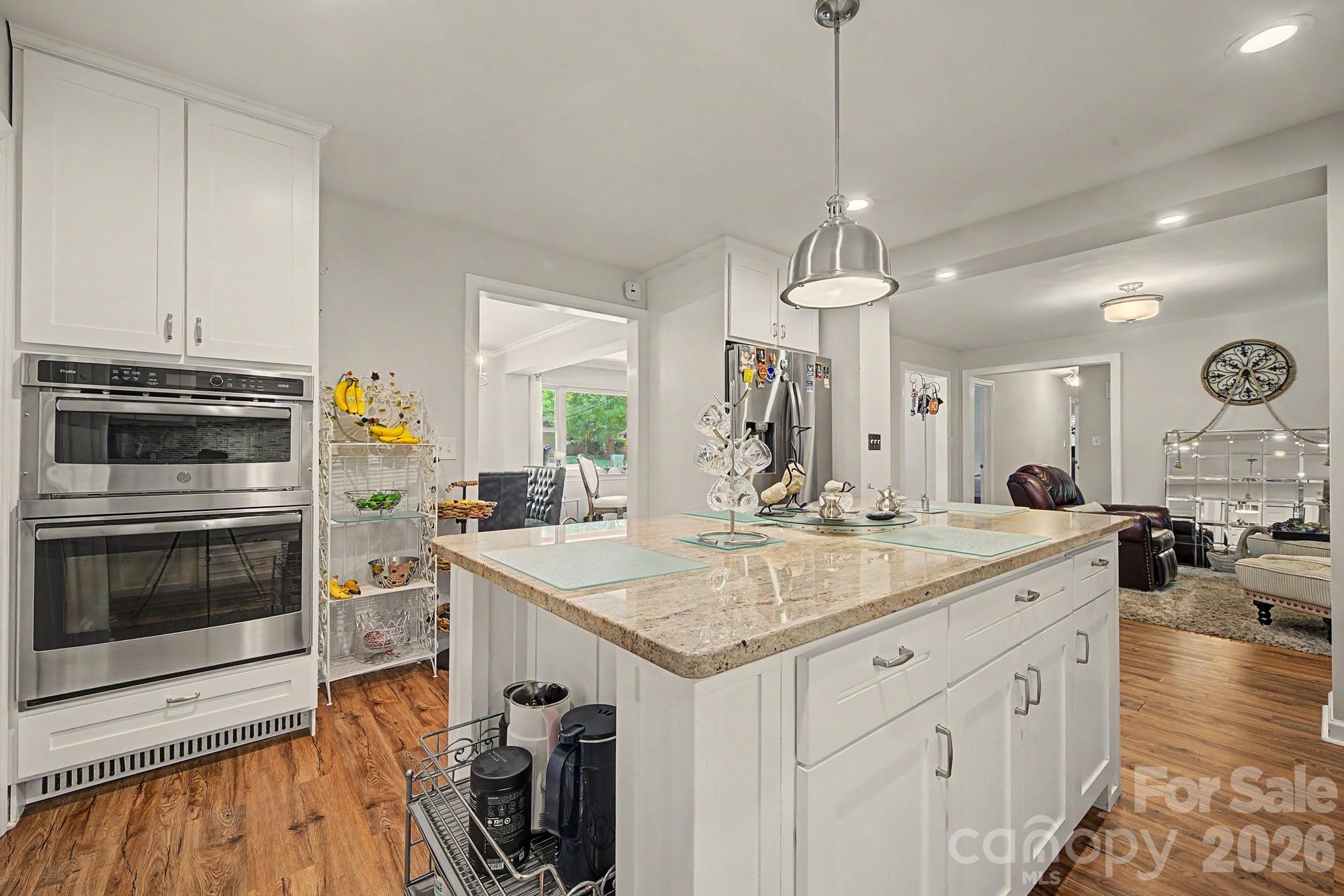 5127 Hoover Drive — Charlotte