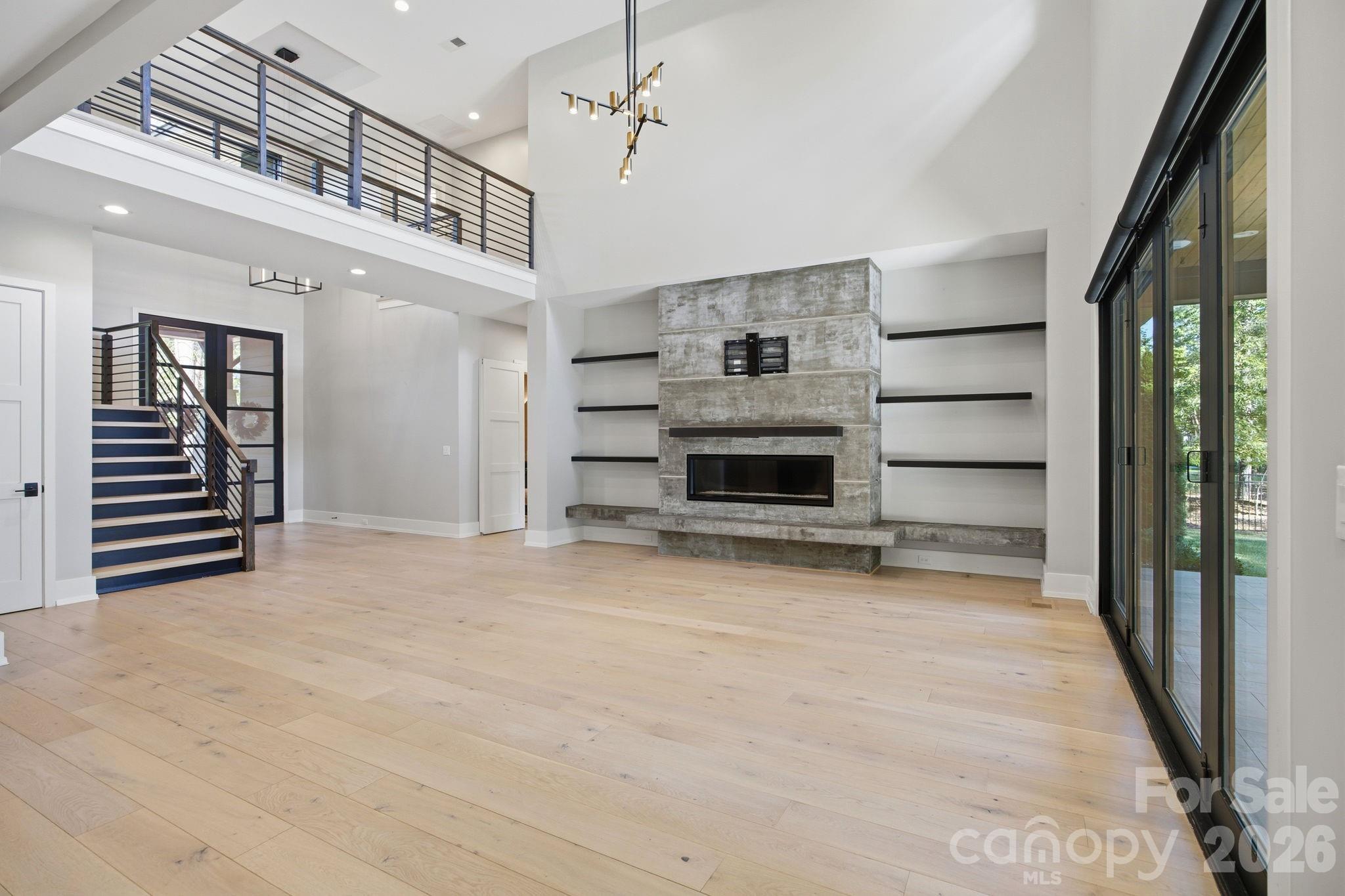 132 Binns Road — Mooresville