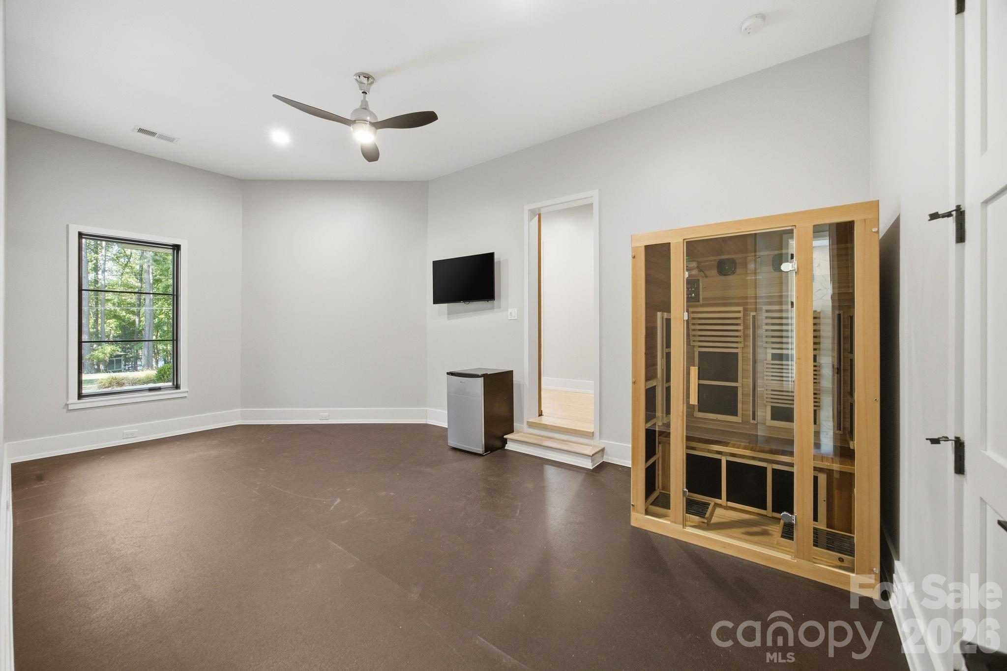 132 Binns Road — Mooresville