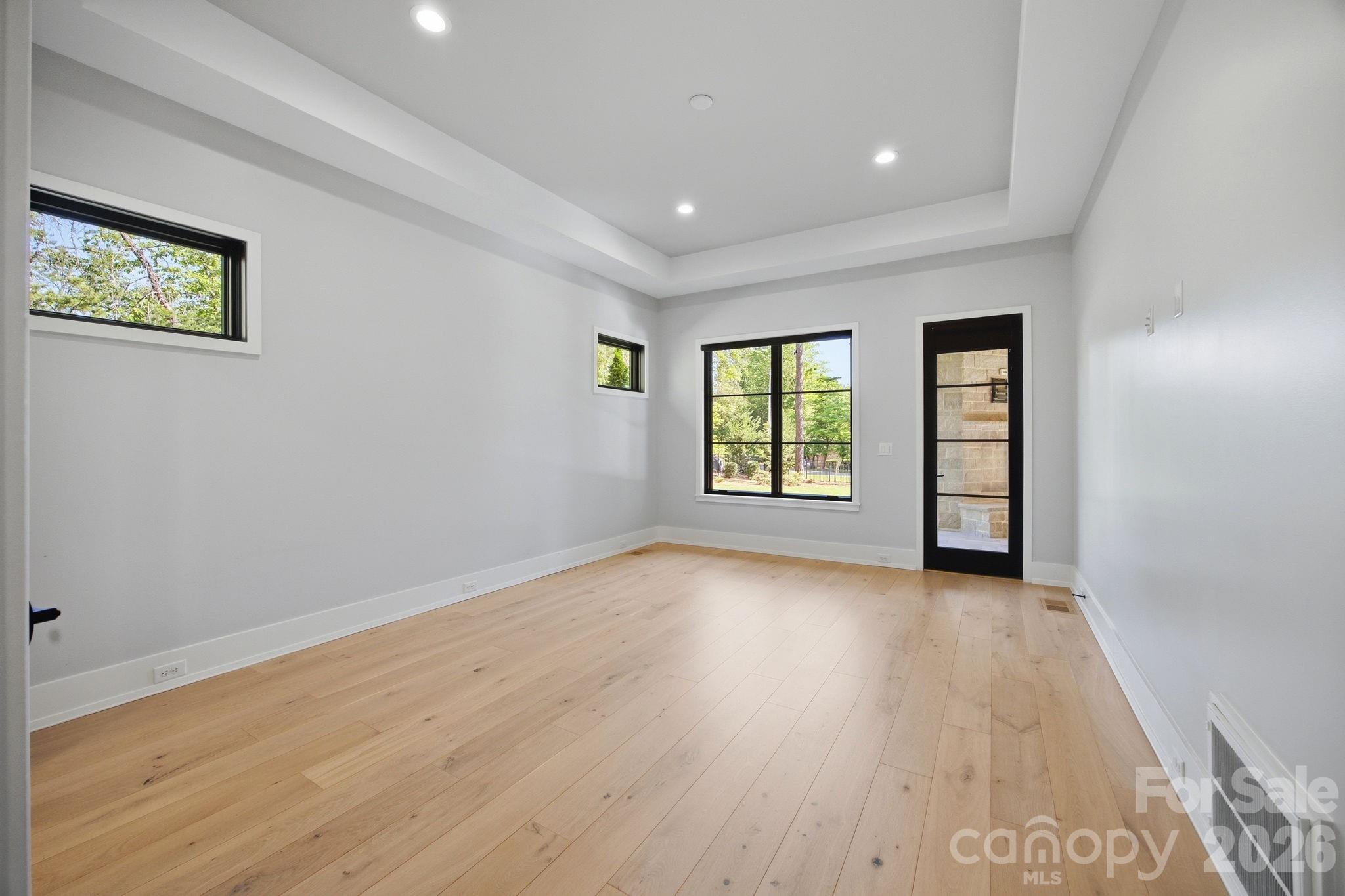 132 Binns Road — Mooresville