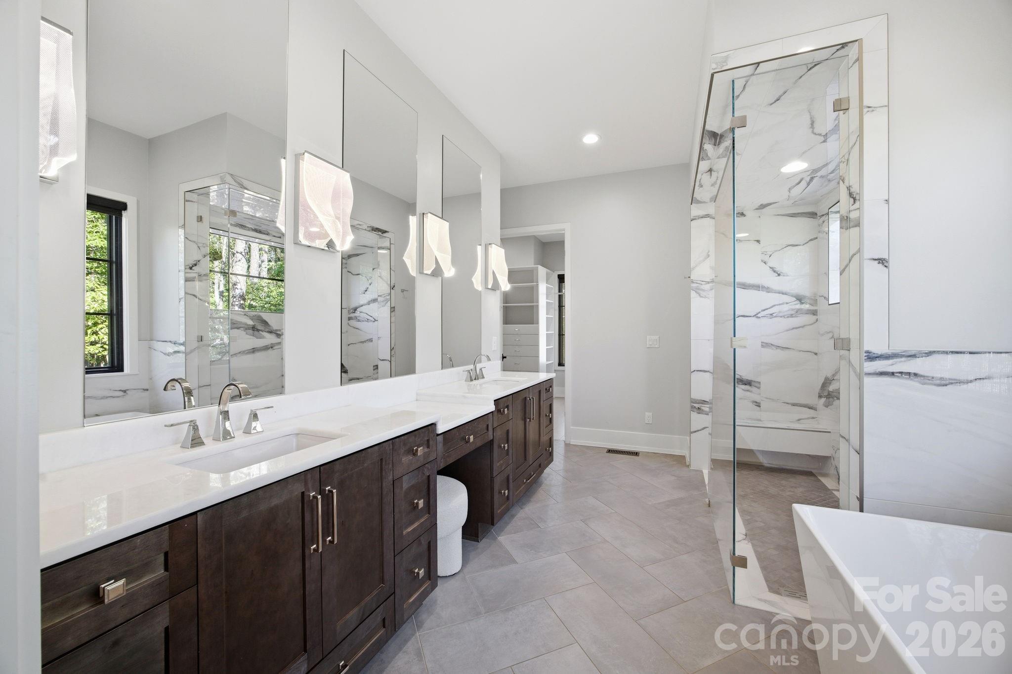 132 Binns Road — Mooresville
