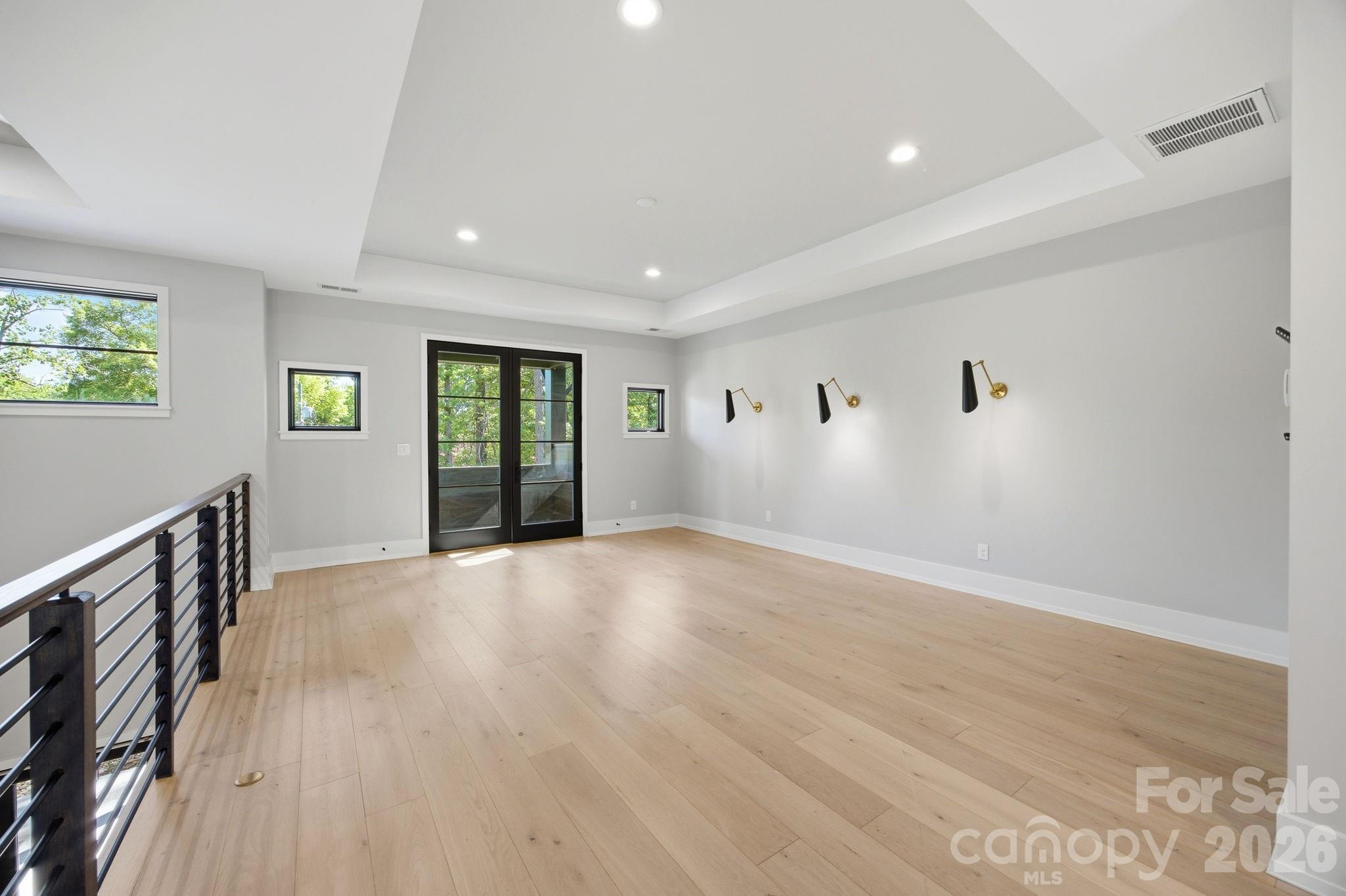 132 Binns Road — Mooresville