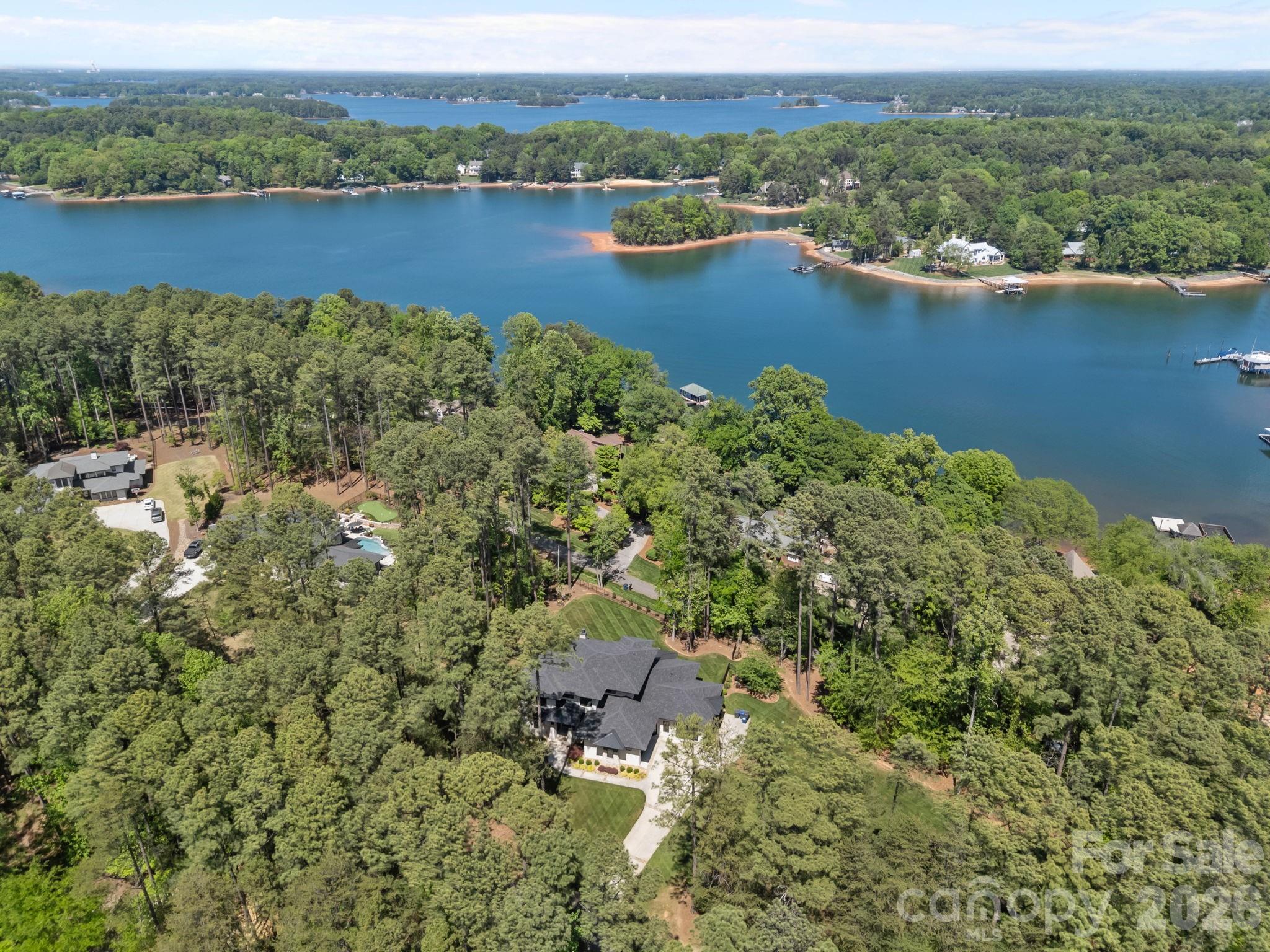 132 Binns Road — Mooresville