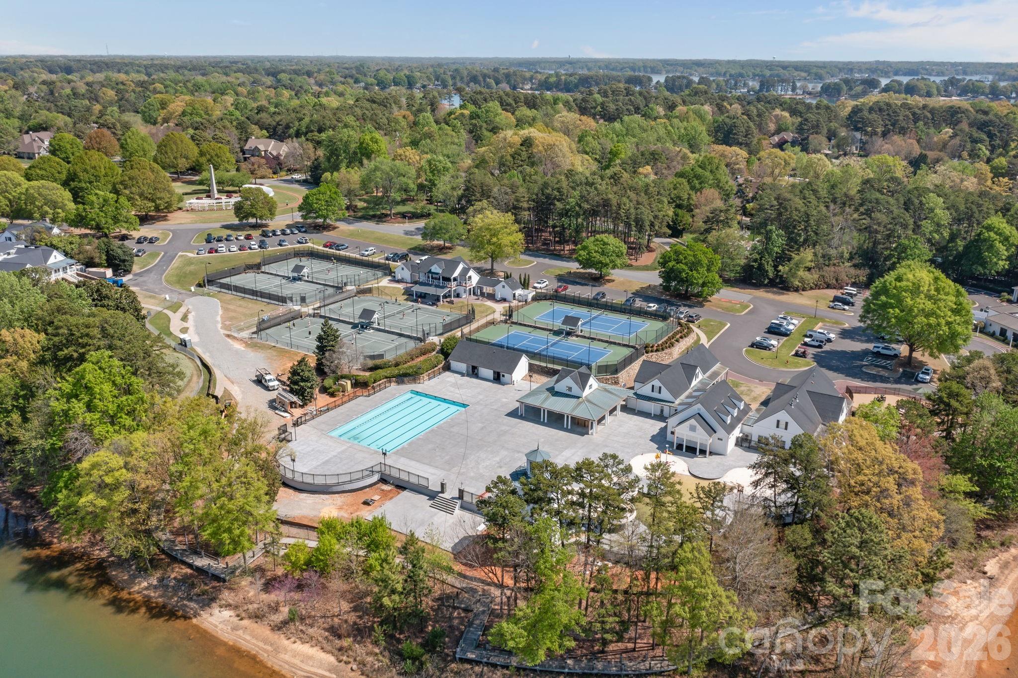132 Binns Road — Mooresville