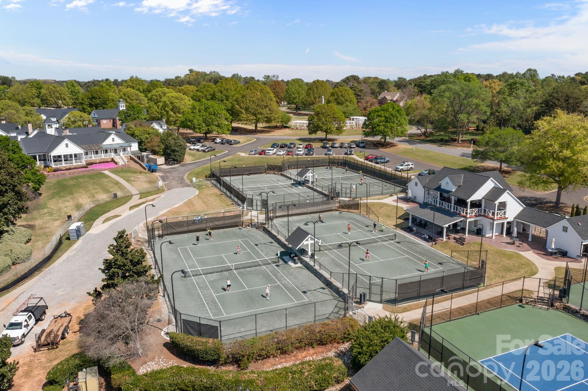 132 Binns Road — Mooresville