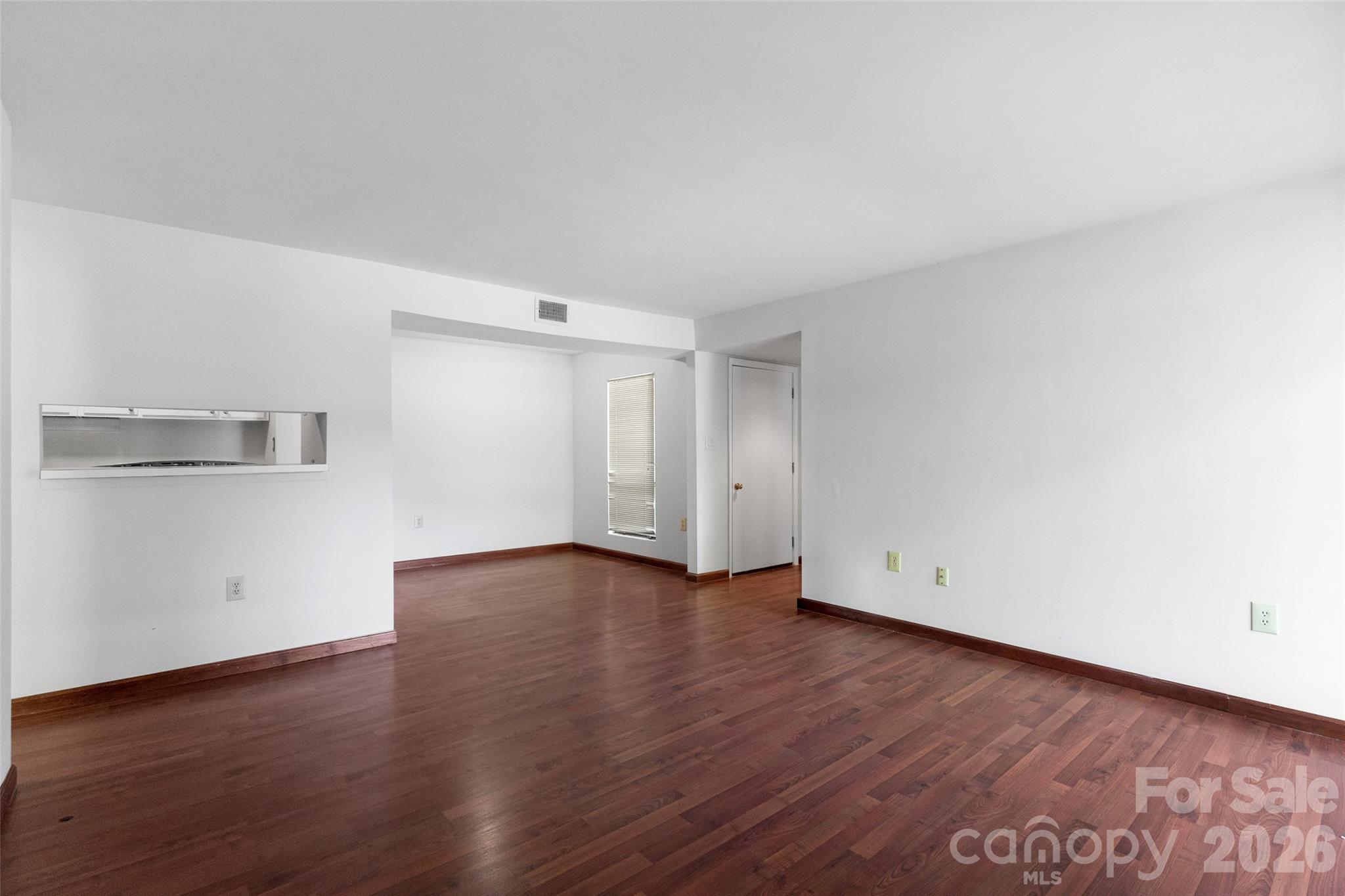 5016 Sardis Road #C — Charlotte