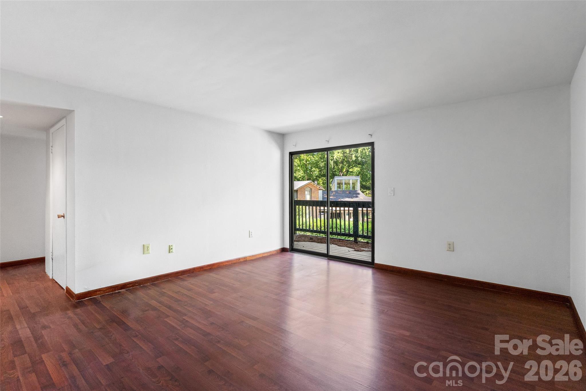 5016 Sardis Road #C — Charlotte