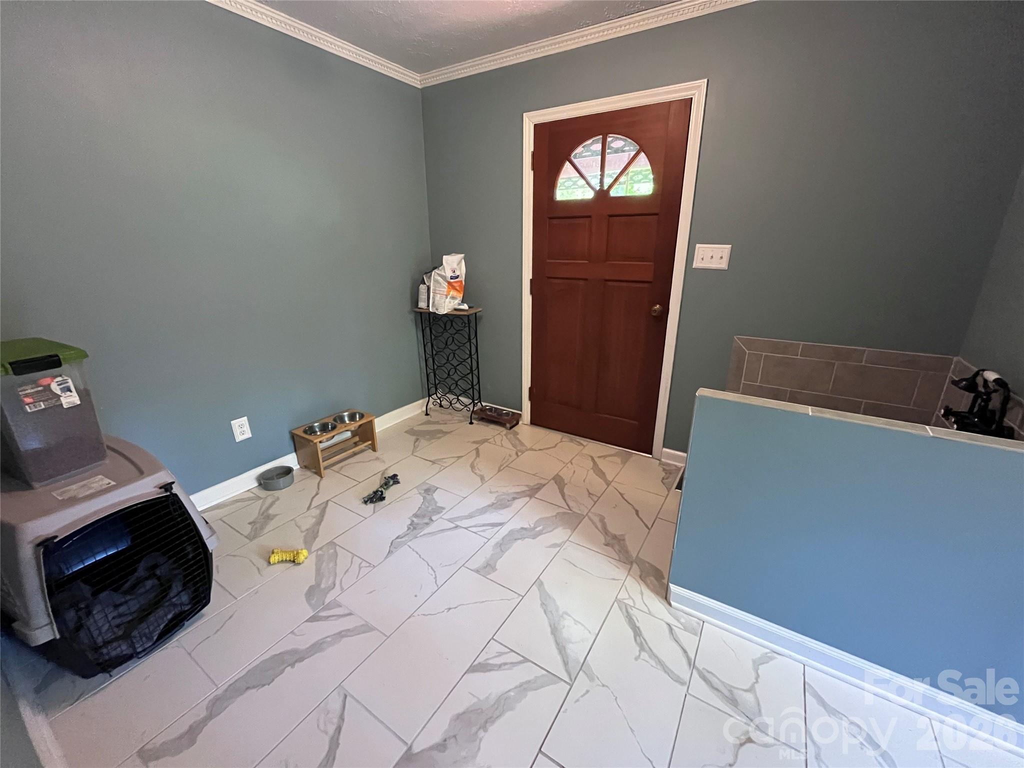 231 Davis Drive — Morganton