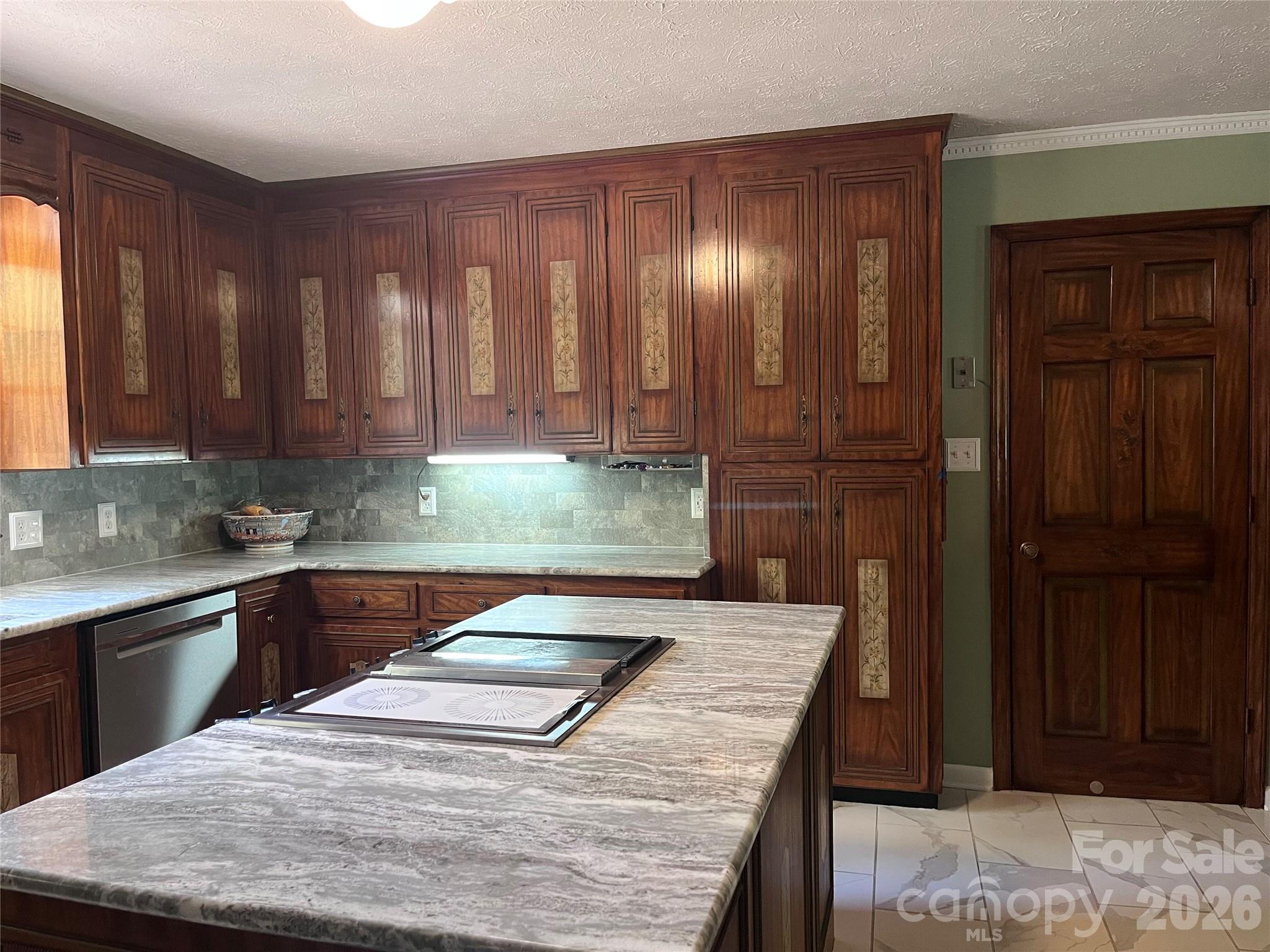 231 Davis Drive — Morganton