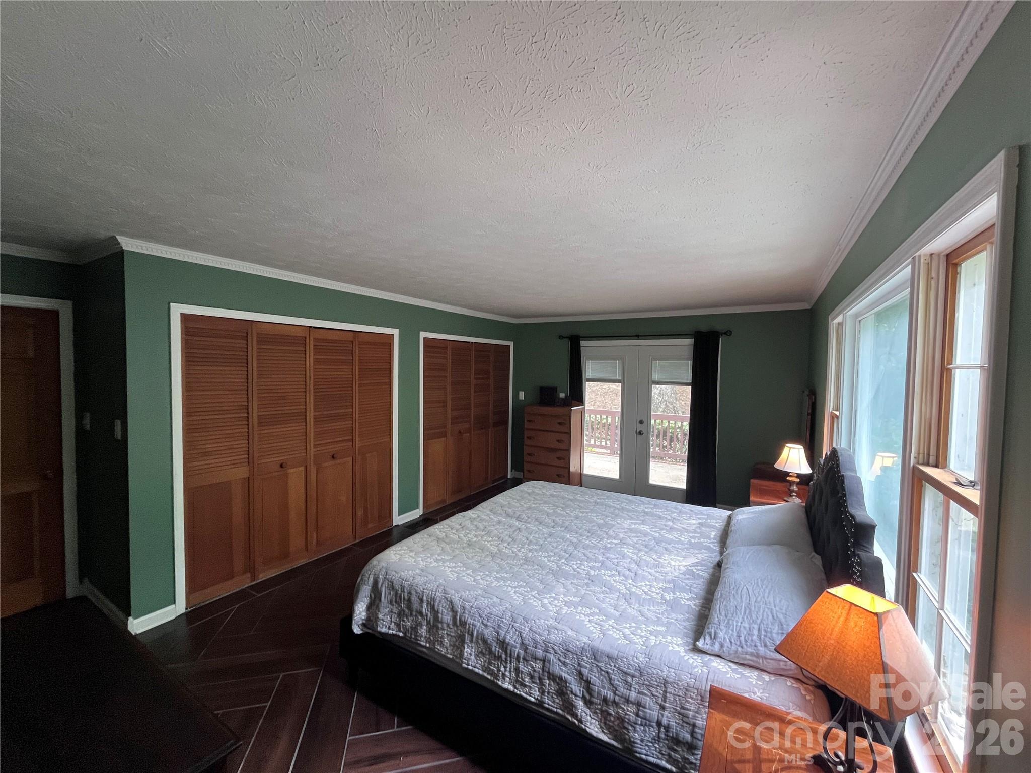 231 Davis Drive — Morganton