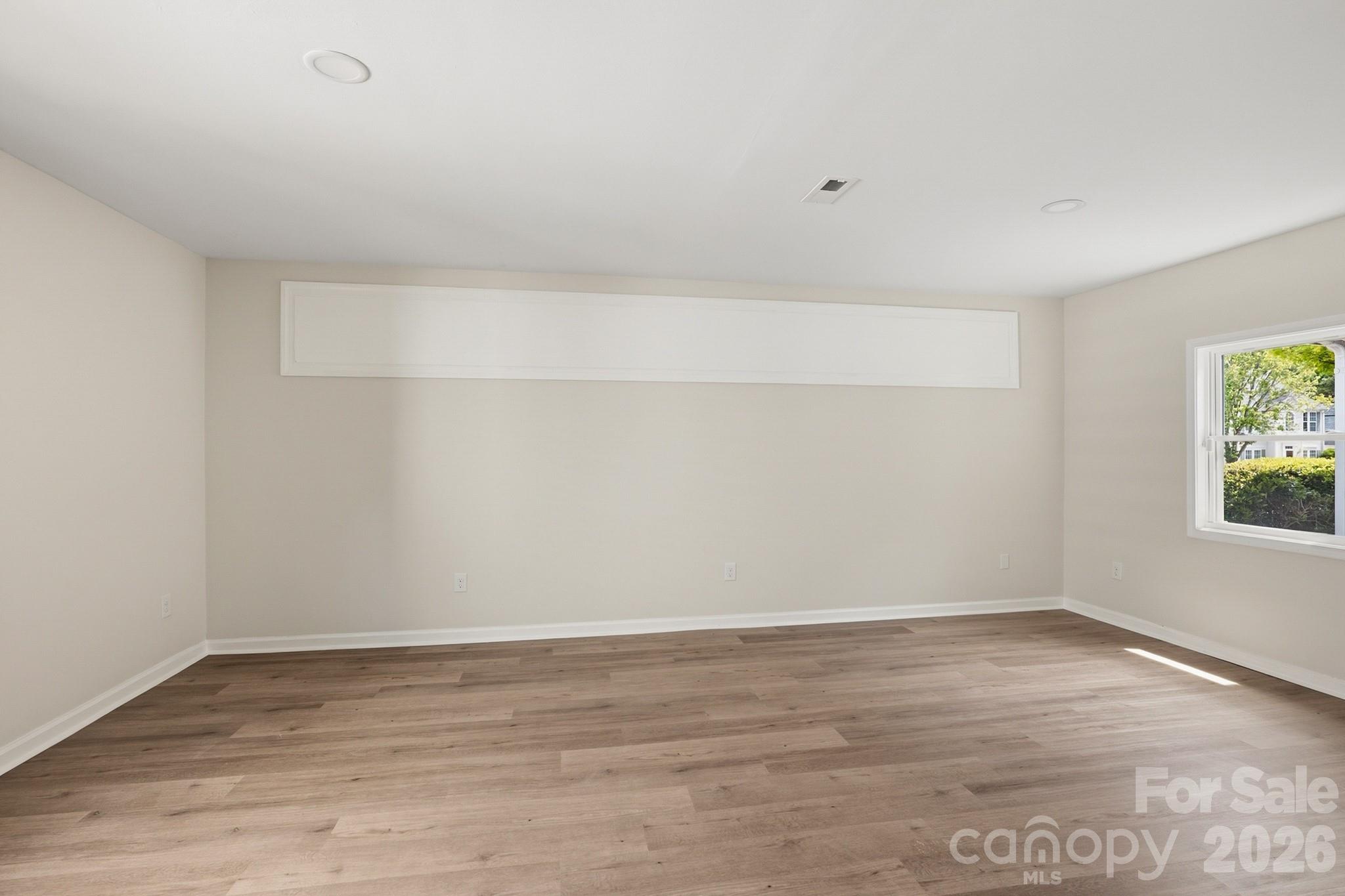 5123 Sunburst Lane — Charlotte
