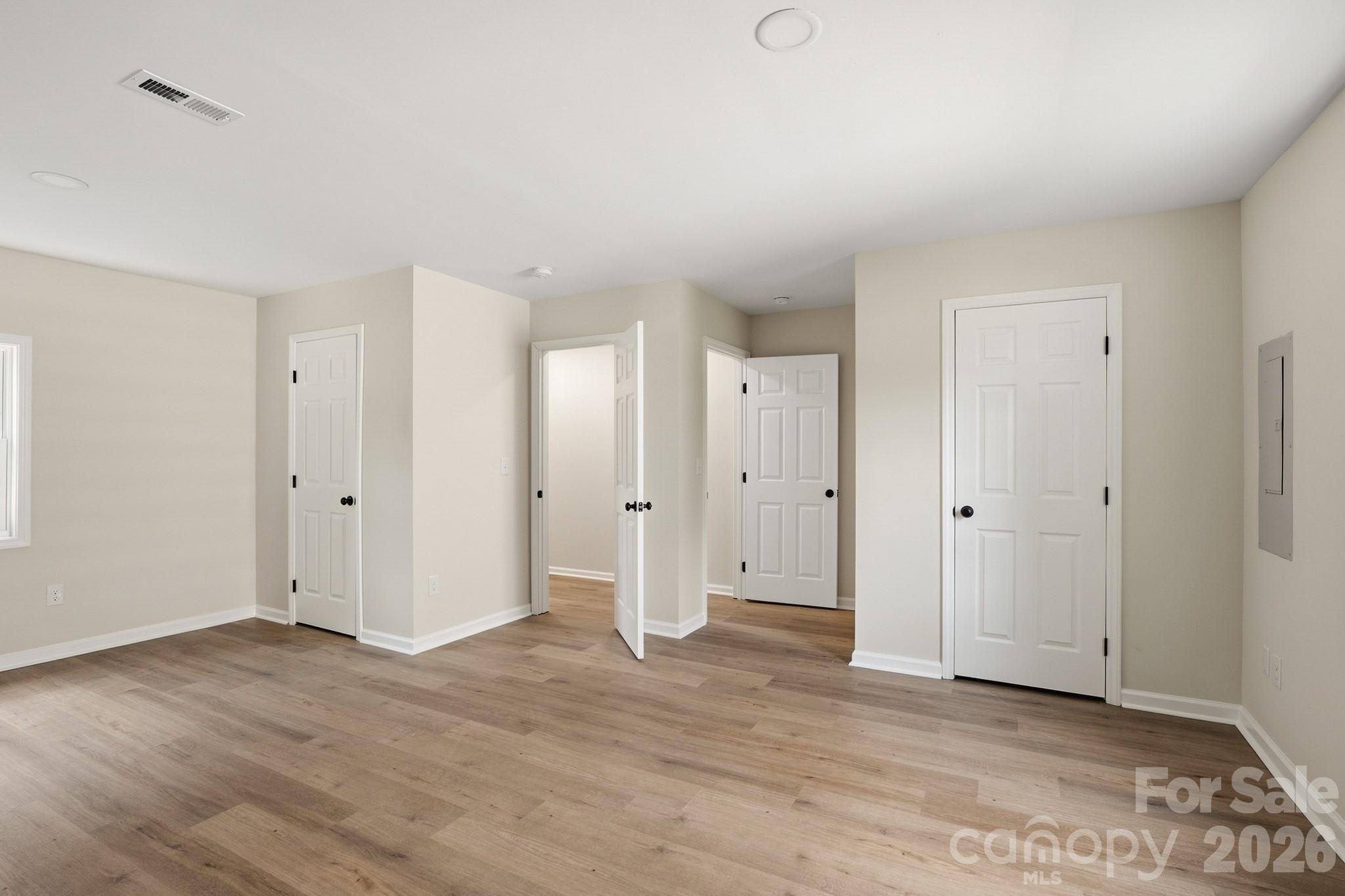 5123 Sunburst Lane — Charlotte