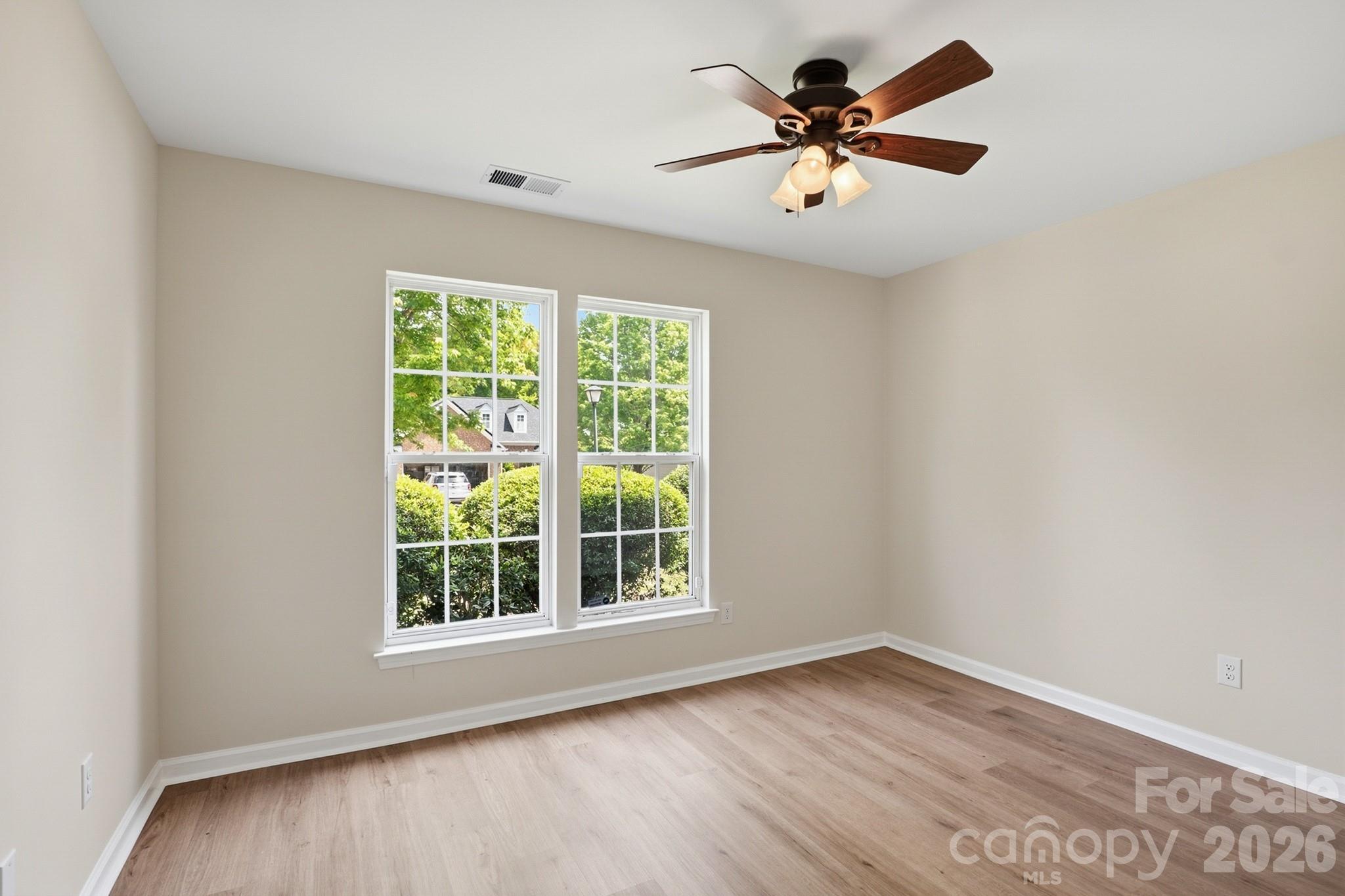 5123 Sunburst Lane — Charlotte