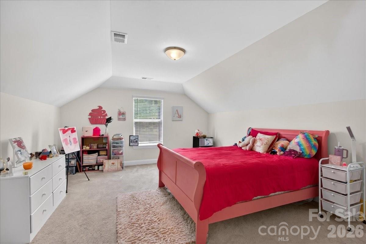 109 W Heart Pine Lane — Statesville