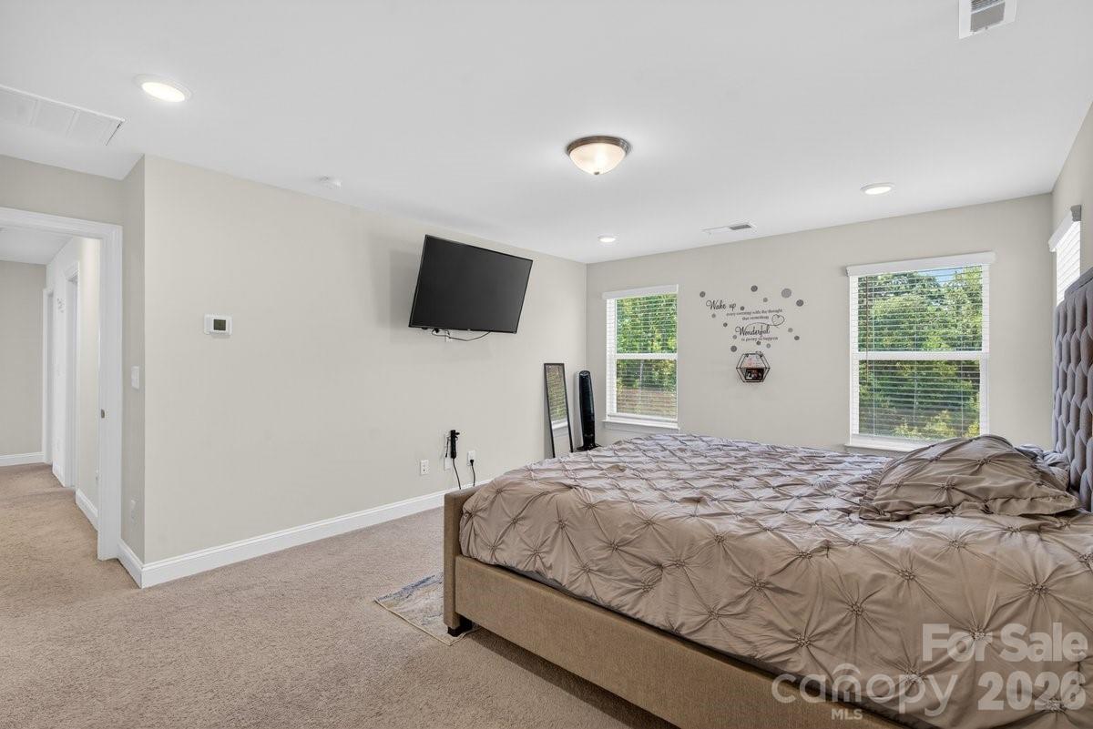 109 W Heart Pine Lane — Statesville