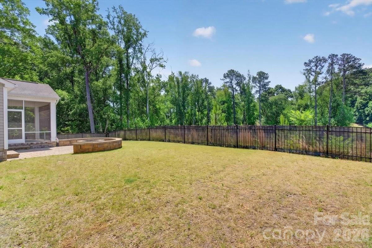 109 W Heart Pine Lane — Statesville