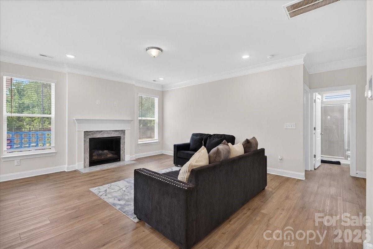 109 W Heart Pine Lane — Statesville