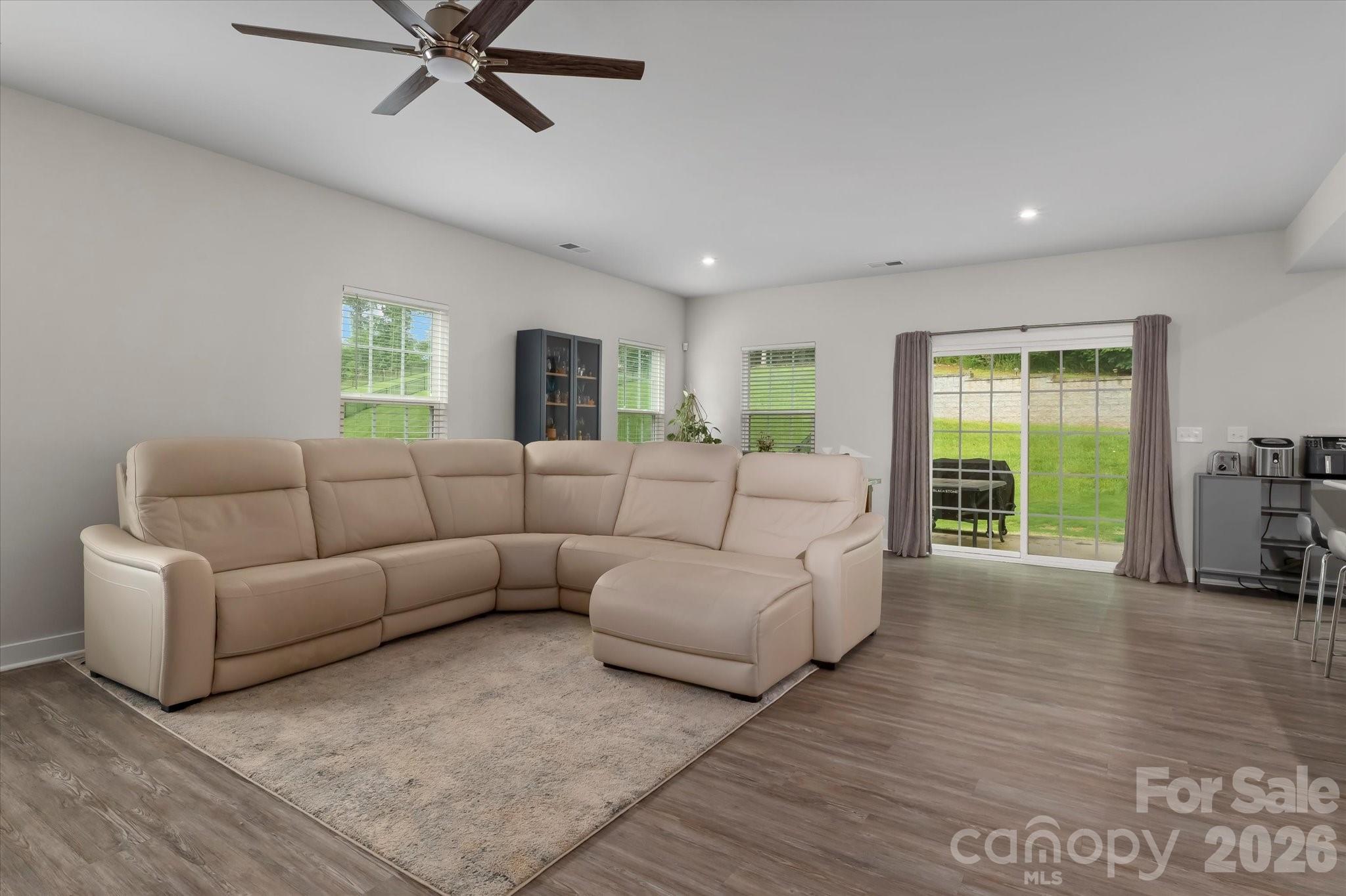 10250 Paper Birch Drive — Charlotte