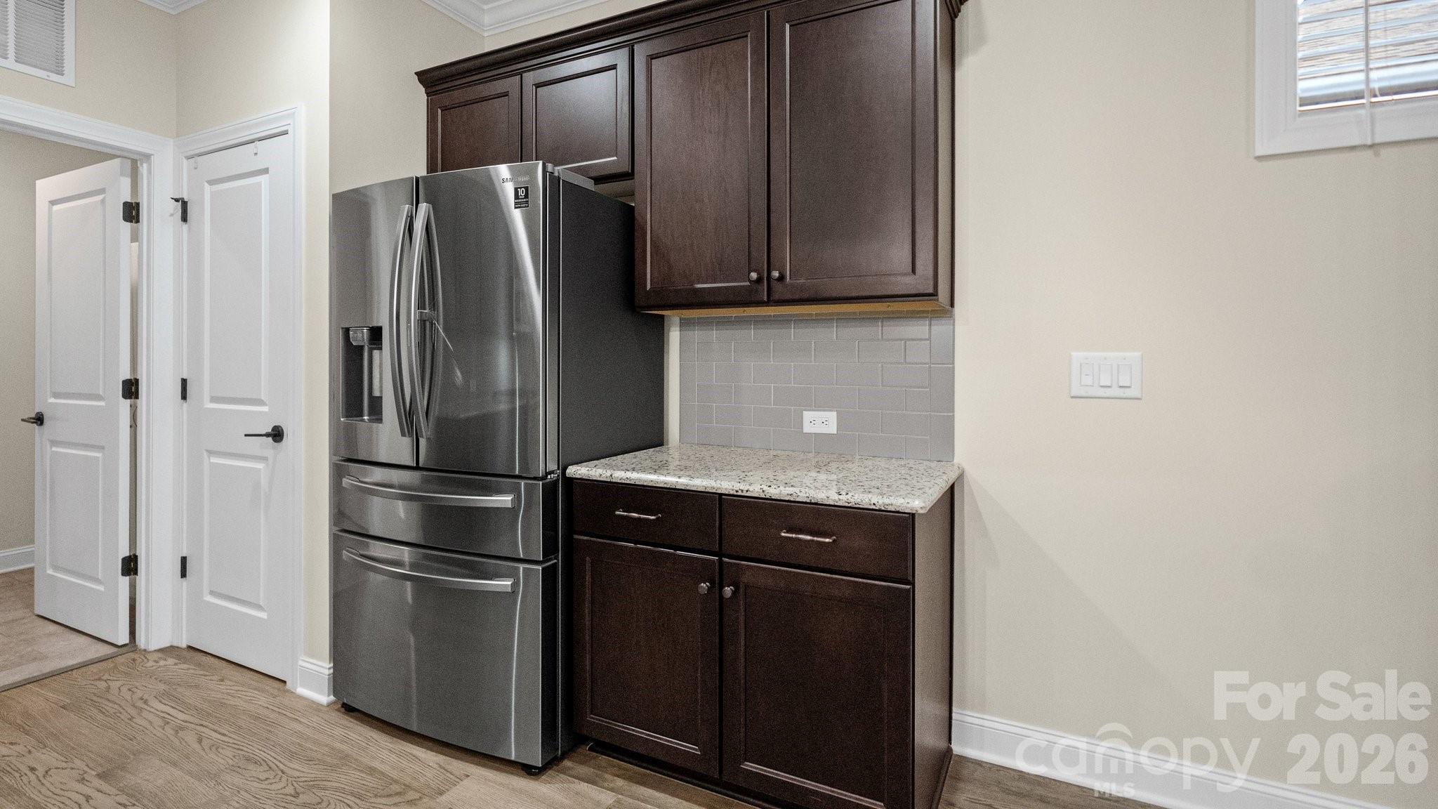 5201 Looking Glass Trail — Denver