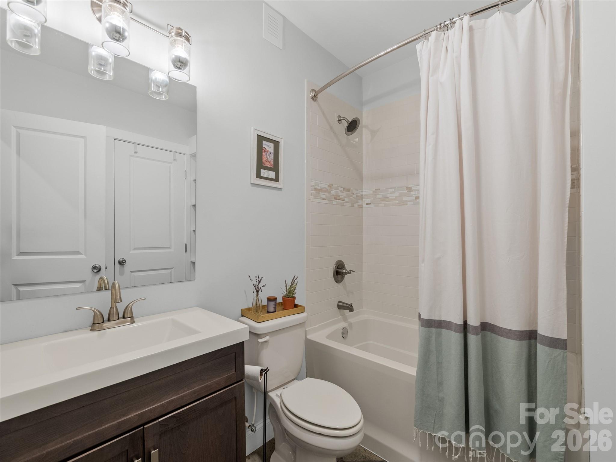 100 Hibriten Drive — Asheville