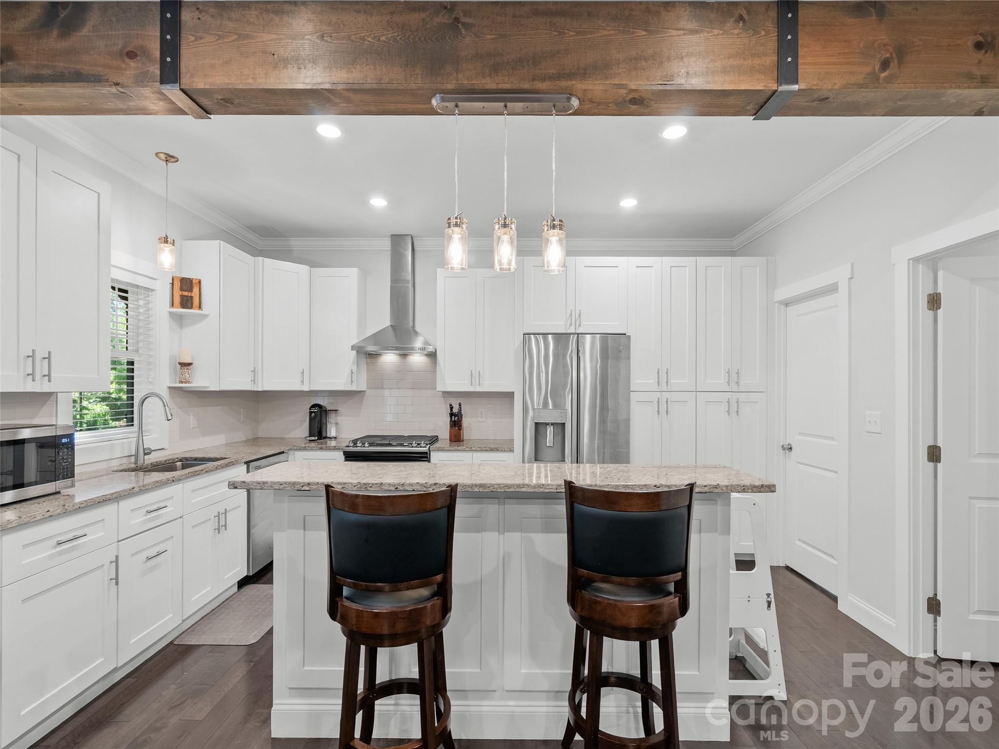 100 Hibriten Drive — Asheville