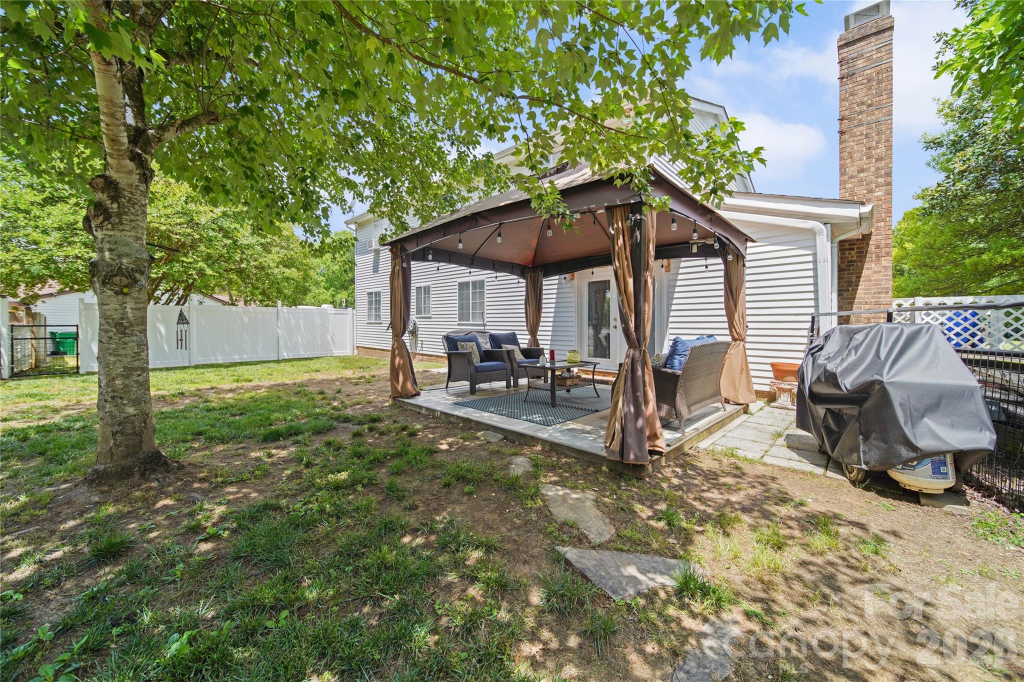 7131 Wannamaker Lane — Charlotte