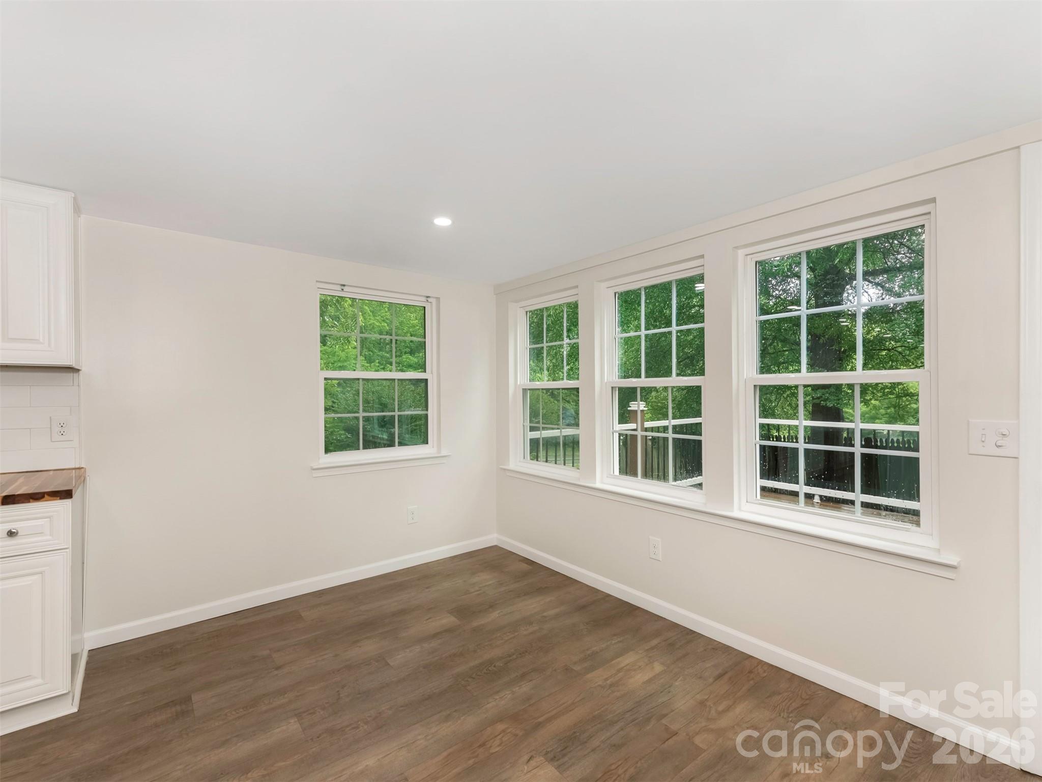 1016 Underwood Road — Matthews