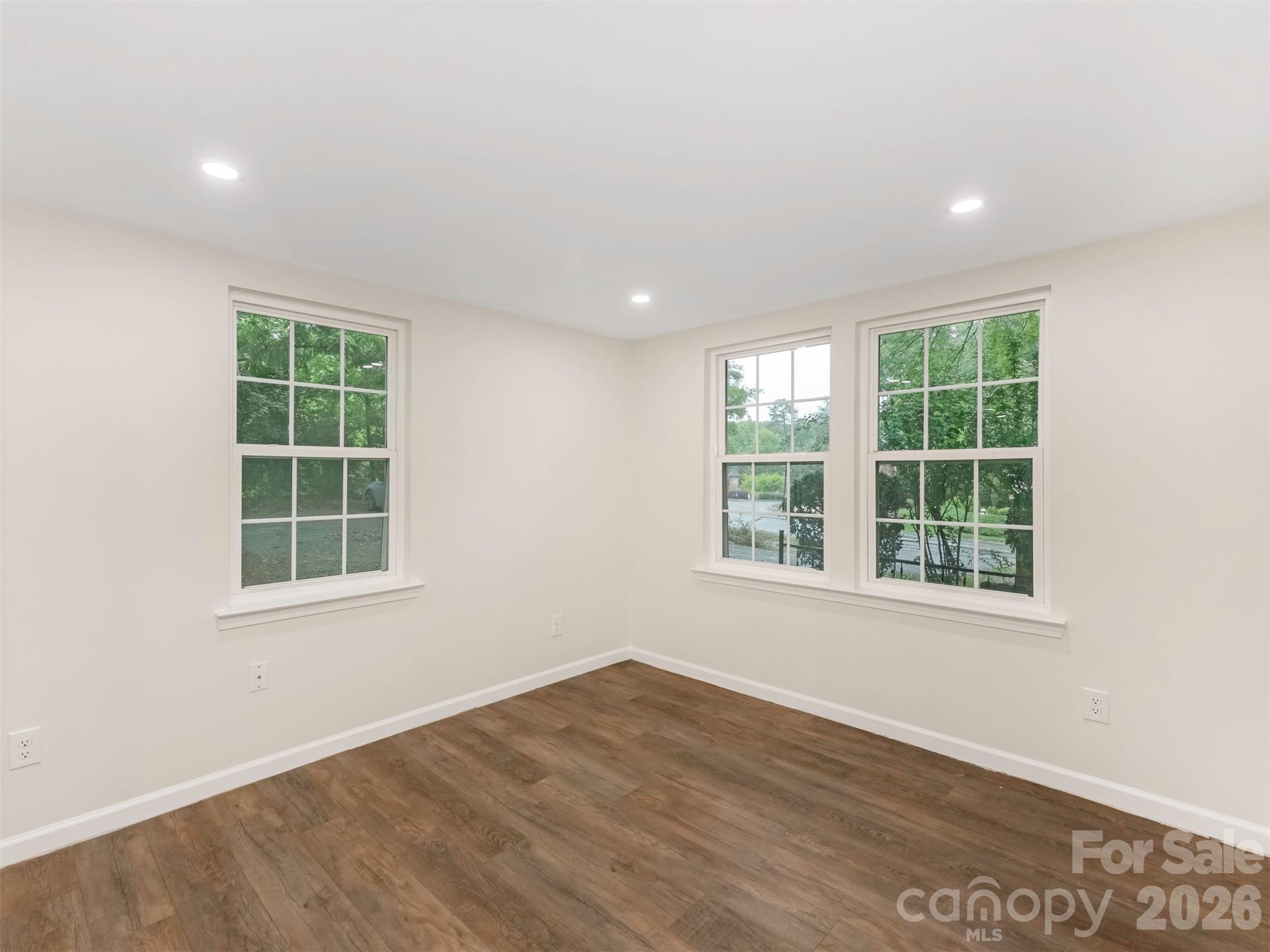 1016 Underwood Road — Matthews