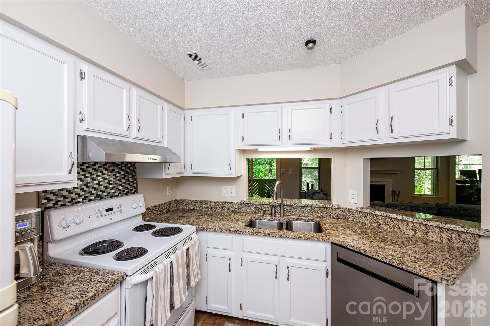 6500 Clavell Lane — Charlotte
