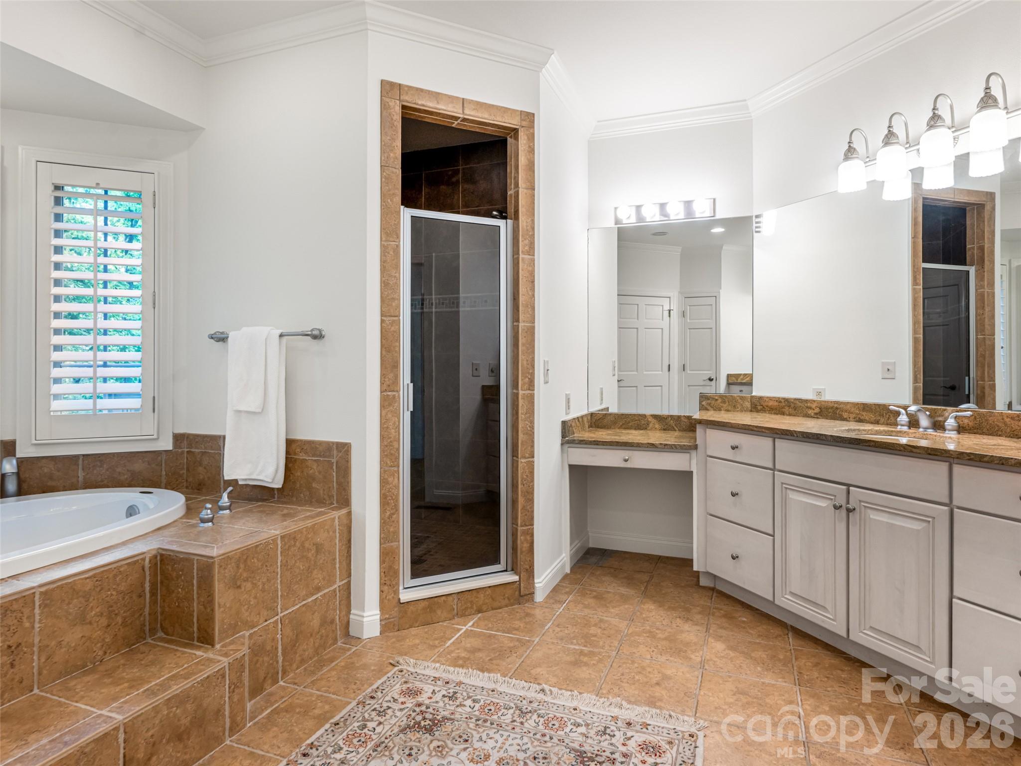 307 S Braeside Court — Asheville