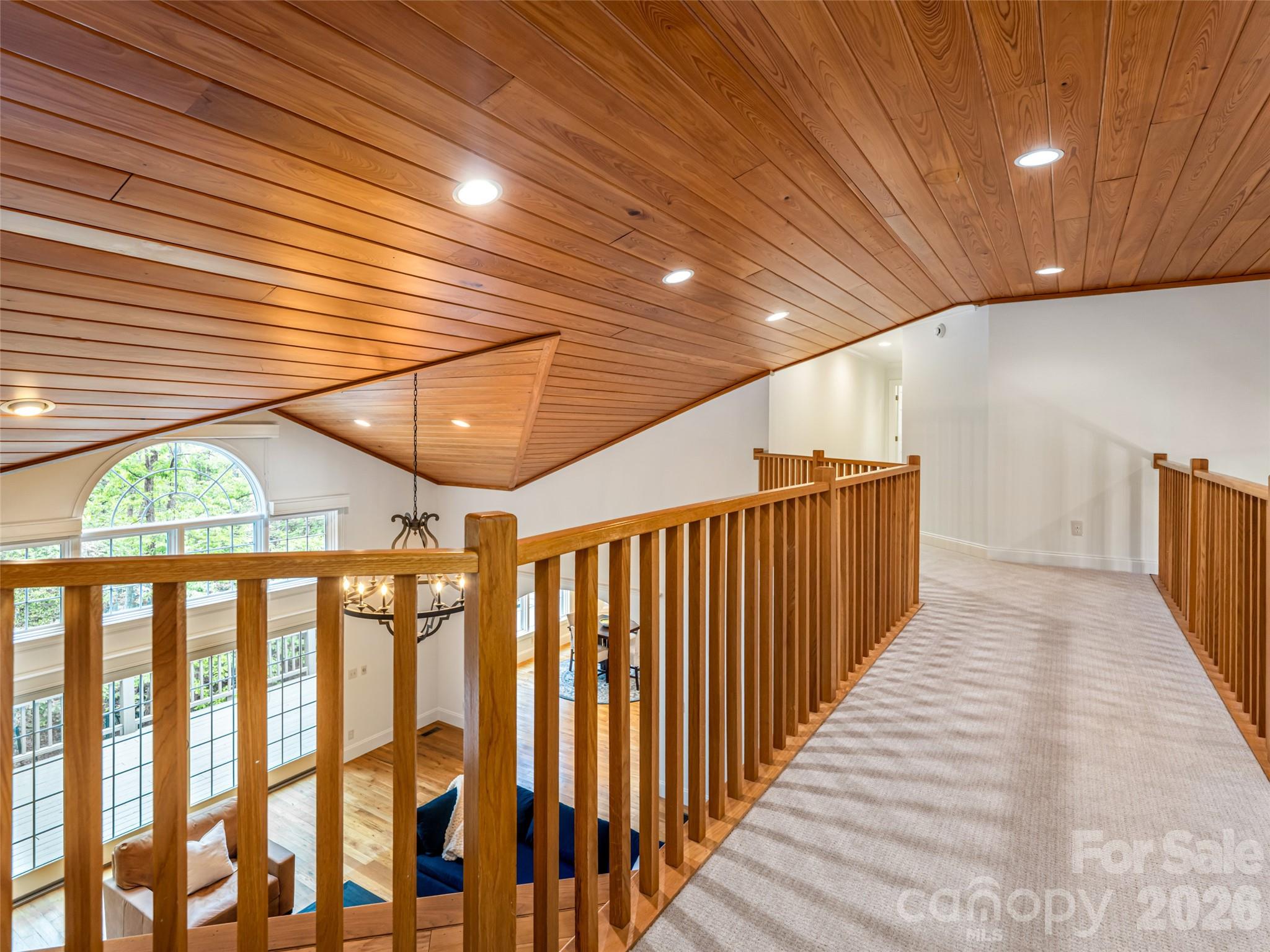 307 S Braeside Court — Asheville