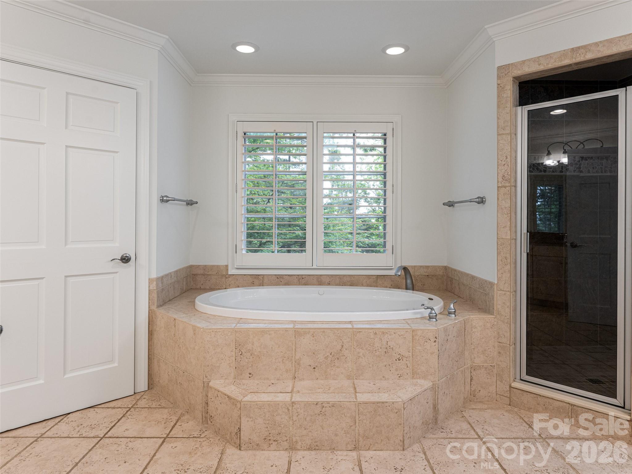 307 S Braeside Court — Asheville