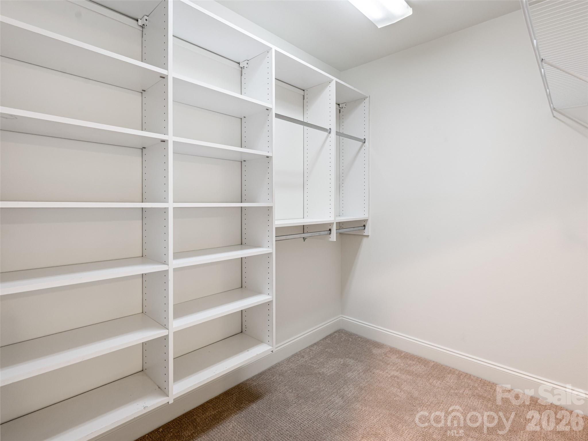 307 S Braeside Court — Asheville